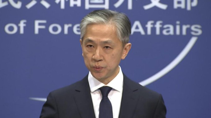 A juicio de Wang, el objetivo principal de la ampliación hacia la región es intervenir en los asuntos regionales y provocar una confrontación de bloques.