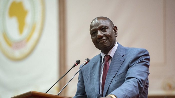 Ruto alentó a los países africanos a rechazar el dólar y adherirse al Sistema Panafricano de Pagos y Liquidaciones.
