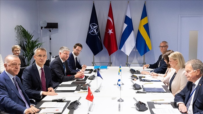 Türkiye, Finlandia, Suecia y la OTAN establecieron un mecanismo conjunto permanente para atender sus diferencias en torno al ingreso de Helsinki y Estocolmo a la alianza militar.