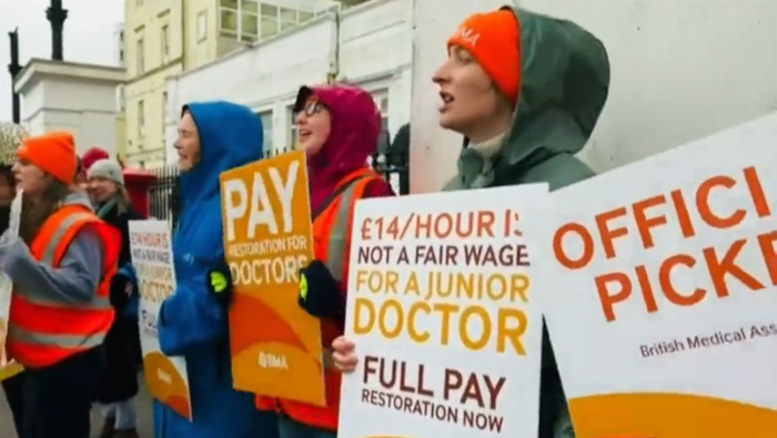 Esta será la cuarta huelga de médicos jóvenes desde que comenzó la disputa salarial.