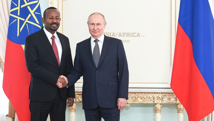 Putin recalcó que Etiopía fue el primer país africano con el que Rusia estableció relaciones diplomáticas hace 125 años.