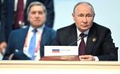 “Rusia y los Estados africanos abogan juntos por la construcción de una arquitectura nueva”, afirmó el líder ruso.