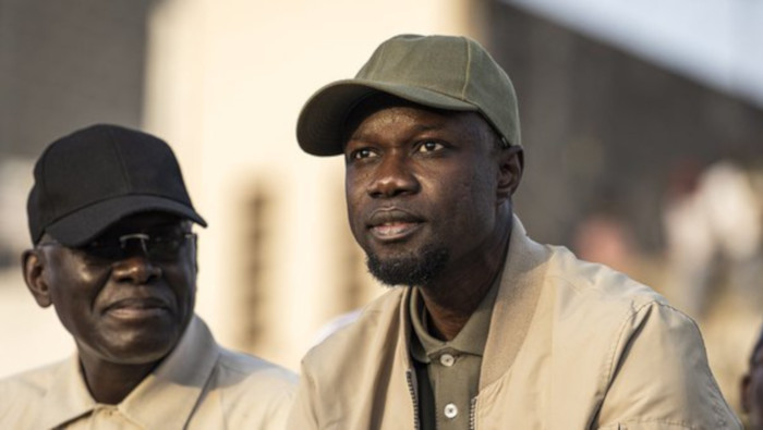 Condenado el 1 de junio a dos años de prisión por corrupción juvenil, el opositor senegalés vivía recluido en su casa desde hacía dos meses.