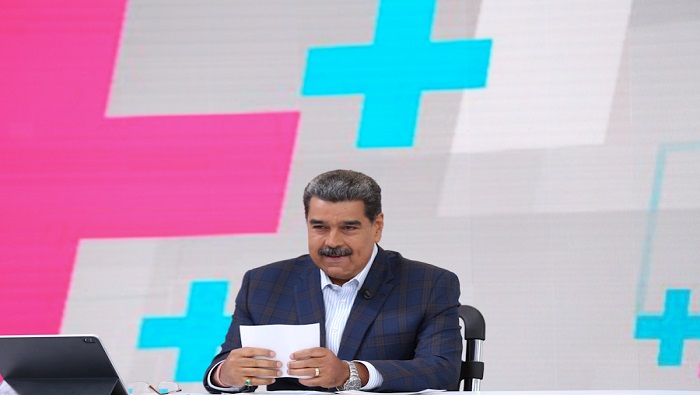 El presidente venezolano manifestó su intención de dialogar con Celis sobre los planes para el desarrollo económico del país.