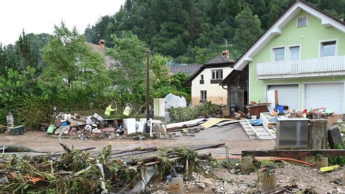 Las inundaciones afectan dos tercios del territorio esloveno y se calcula han causado daños por más de 500 millones de euros (550.332.896 USD).