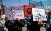 Organizaciones populares en Argentina se movilizaron en diversas ocasiones en contra del FMI, alegando que la deuda era con el pueblo.