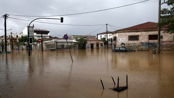 Entre lunes y martes se han registrado fuertes lluvias en Magnesia, localidad ubicada a 300 kilómetros (km) al norte de Atenas (capital).