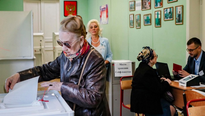 La afluencia de ciudadanos rusos a estas elecciones ha sido históricamente alta pese a que el voto no es obligatorio en ese país.