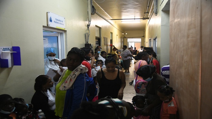 En los centros de salud de la red pública permanecían hospitalizados la víspera 315 pacientes con diagnóstico sospechoso de dengue, de los cuales 39 casos estaban confirmados como positivos al virus.