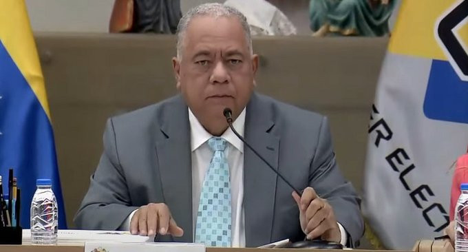 Aclaró que la diferencia entre los habilitados para votar el 3 de diciembre y el corte general es que ahora no pueden participar extranjeros radicados en Venezuela.