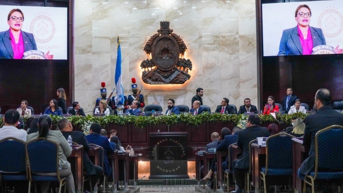 Las declaraciones se producen luego que la oposición haya pedido que intercedieran la ONU y la OEA en la crisis interna.