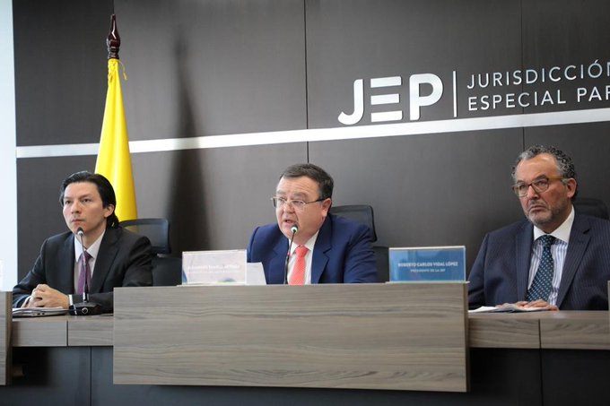 Como resultado de sus indagaciones, la JEP ha contabilizado 6.402 de estos casos, que fueron cometidos sobre todo entre 2002 y 2010, durante el período presidencial de Álvaro Uribe.