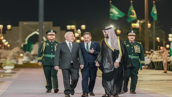 Lula da Silva se reunió con el primer ministro de Arabia Saudita, Mohammed bin Salman.