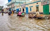 La cifra de personas afectadas por las fuertes lluvias e inundaciones estacionales ha aumentado a más de 2.4 millones.