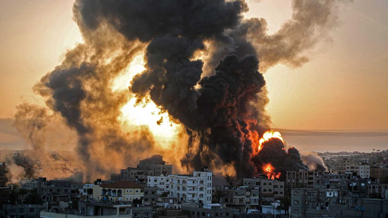 La cifra llega cuando el secretario general del Consejo Noruego para Refugiados (NRC), Jan Egeland, dijo que las muertes de civiles en Gaza son una mancha para Israel y sus aliados.