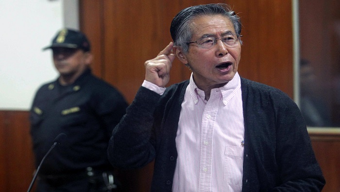 El dictador Alberto Fujimori fue condenado a 25 años de prisión por las víctimas de las matanzas de Barrios Altos y La Cantuta en Lima (capital).