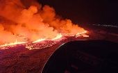 La Oficina Meteorológica de Islandia informó que la fisura volcánica tiene hasta cuatro kilómetros de longitud.