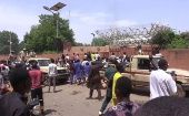 En el mes de julio pasado manifestantes a favor de la Junta Militar nigerina intentaron ingresar a la Embajada francesa, en protesta por la injerencia de París en la región.