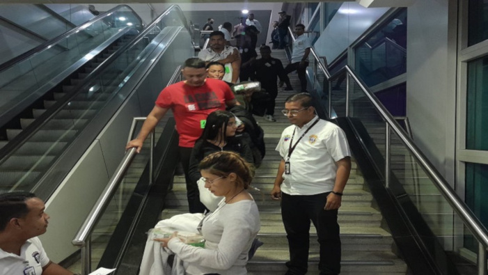 En una operación aérea especial del programa gubernamental Plan Vuelta a la Patria, arribaron este sábado a su país un total de 207 venezolanos, provenientes de México y en calidad de repatriados.