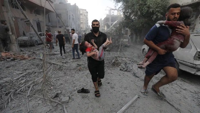 Los infantes superan el 40 por ciento de las más de 23.400 personas asesinadas por los constantes bombardeos de las fuerzas de ocupación israelíes.
