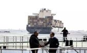 La Agencia de Operaciones de Comercio Marítimo del Reino Unido (UKMTO)  instó a los barcos que navegan por la zona a transitar "con precaución" y a informar de cualquier "actividad sospechosa".