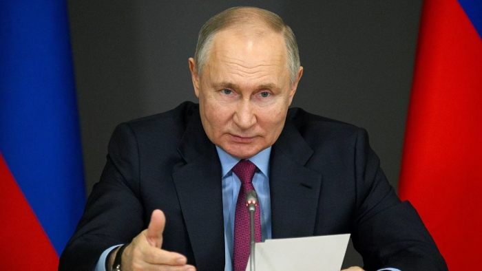 El jefe de Estado ruso destacó que en el mundo existen “muchos retos y riesgos alarmantes”.