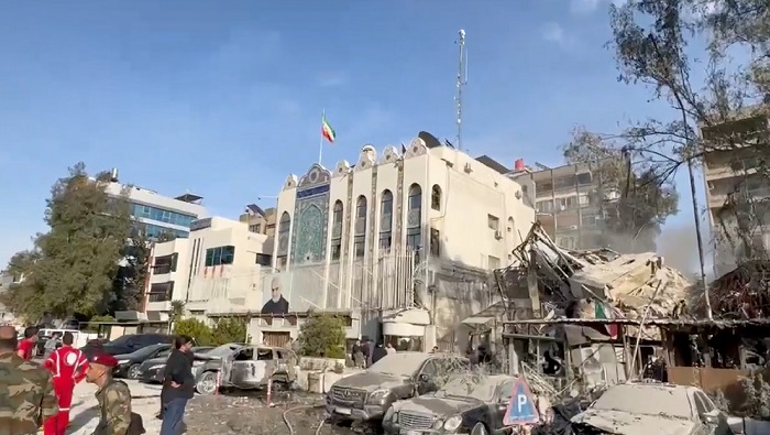 Irán aseveró que se reserva el derecho a tomar medidas recíprocas contra Tel-Aviv por el ataque contra su sección consular en Damasco.