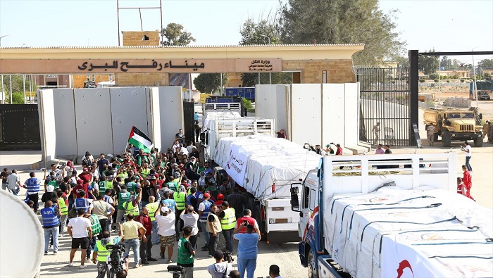 El director del organismo de la ONU, Matthew Hollingworth, advirtió que los suministros de alimentos y combustibles en el territorio de la Franja de Gaza solo durarán de uno a tres días.