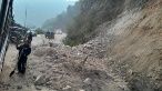 A consecuencia de sismo registrado, se reporta deslizamiento de tierra en La Calera y Peaje del municipio de Zunil, Quetzaltenango. 