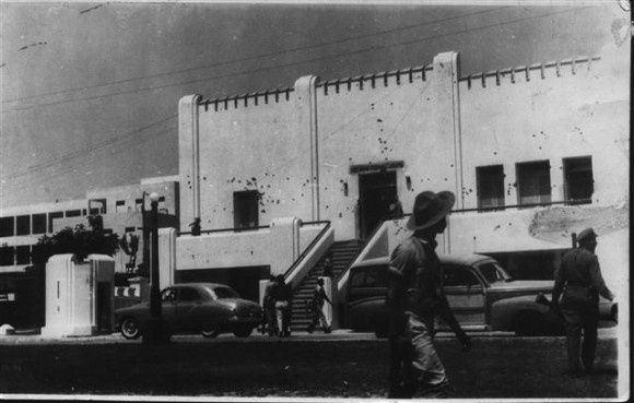 El Cuartel Moncada después del asalto del 26 de julio de 1953.